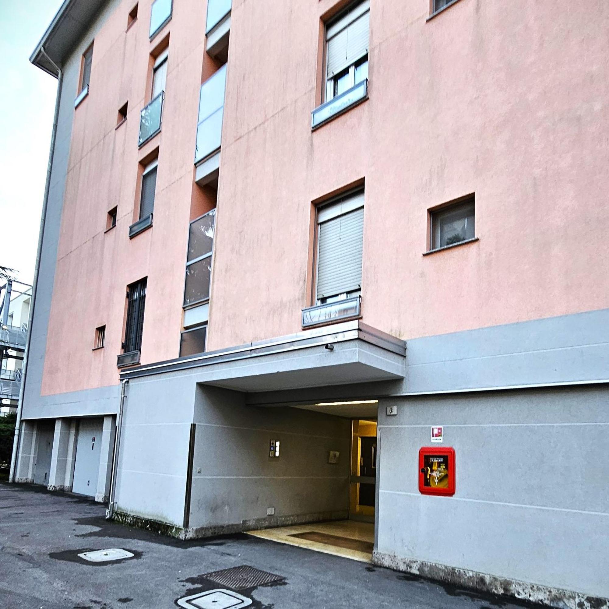 Bbking Appartamento Policlinico San Donato Milanese Luaran gambar